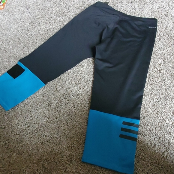 🆕️ ADIDAS GIRLS LEGGINGS - Picture 4 of 5